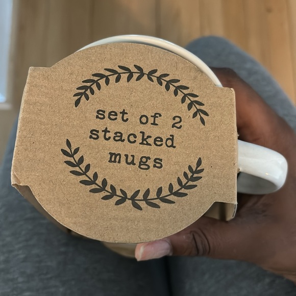 Newly weds mugs - Picture 2 of 5